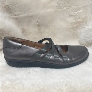 Vionic Elegant Women's Silver Flats